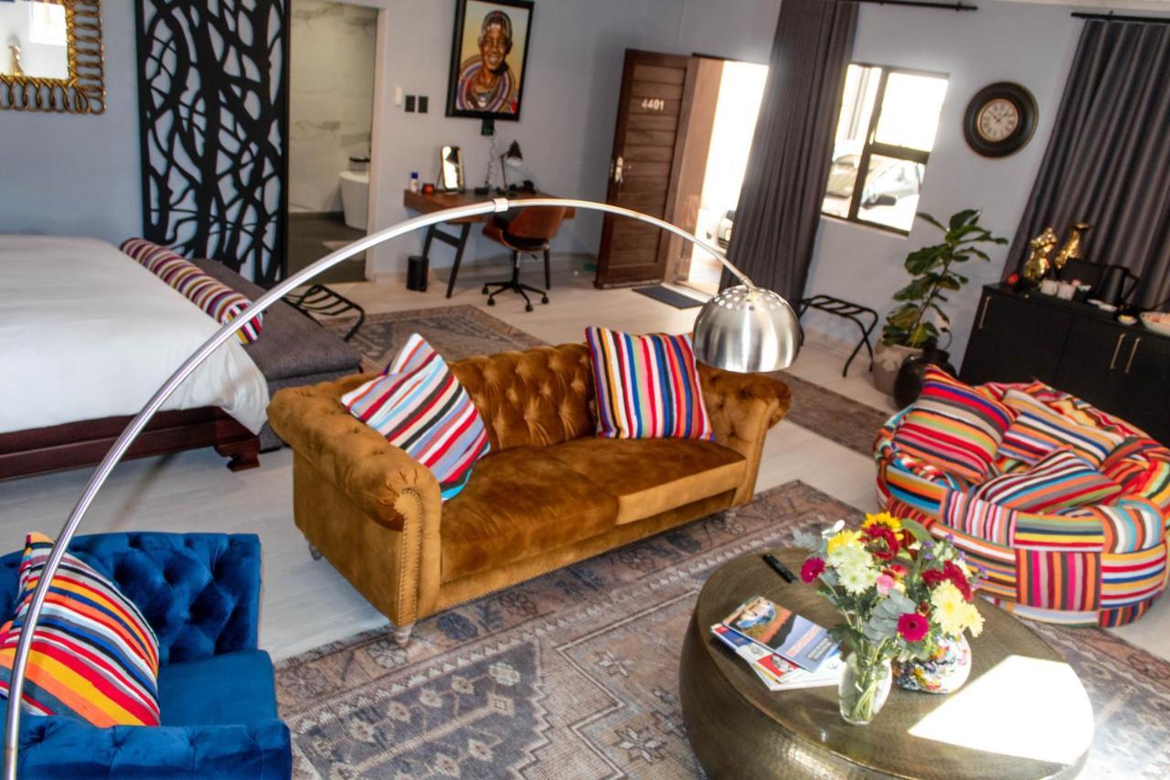 Forty 4 On Hoog Polokwane Exterior photo