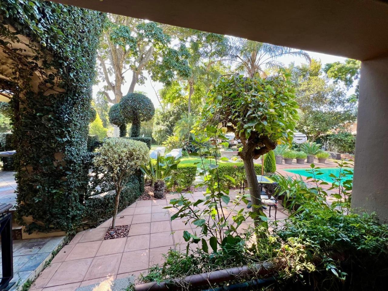Forty 4 On Hoog Polokwane Exterior photo